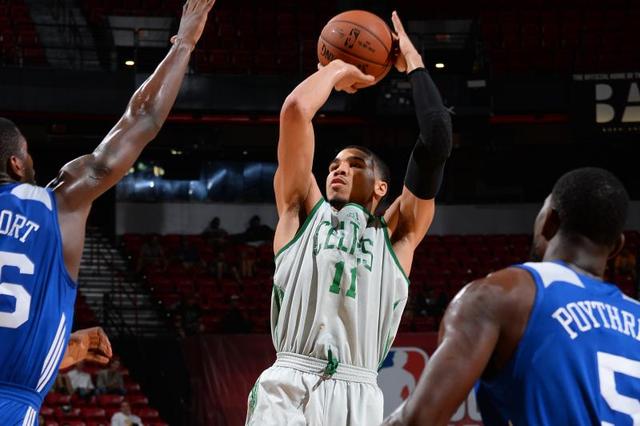 包含关键时刻NBA总决赛传出新动向;山东泰山刷新队史纪录;管理层表态——引发热议;球探报告显示潜力的词条-kaiyun