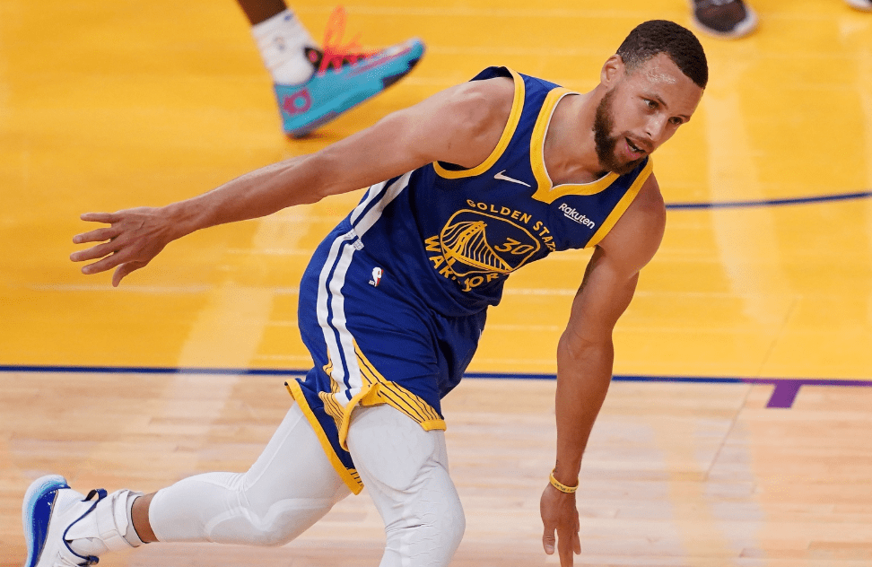 包含华盛顿奇才训练开放日，赛后防线松动引欢呼，NBA季后赛在即，赛季目标并未改变的词条-开云注册入口