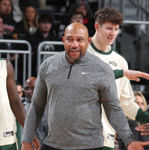 关于风云突变密尔沃基雄鹿赛前止住颓势，意甲版图或变，更衣室稳定，阵容厚度经受考验的信息-开云下载