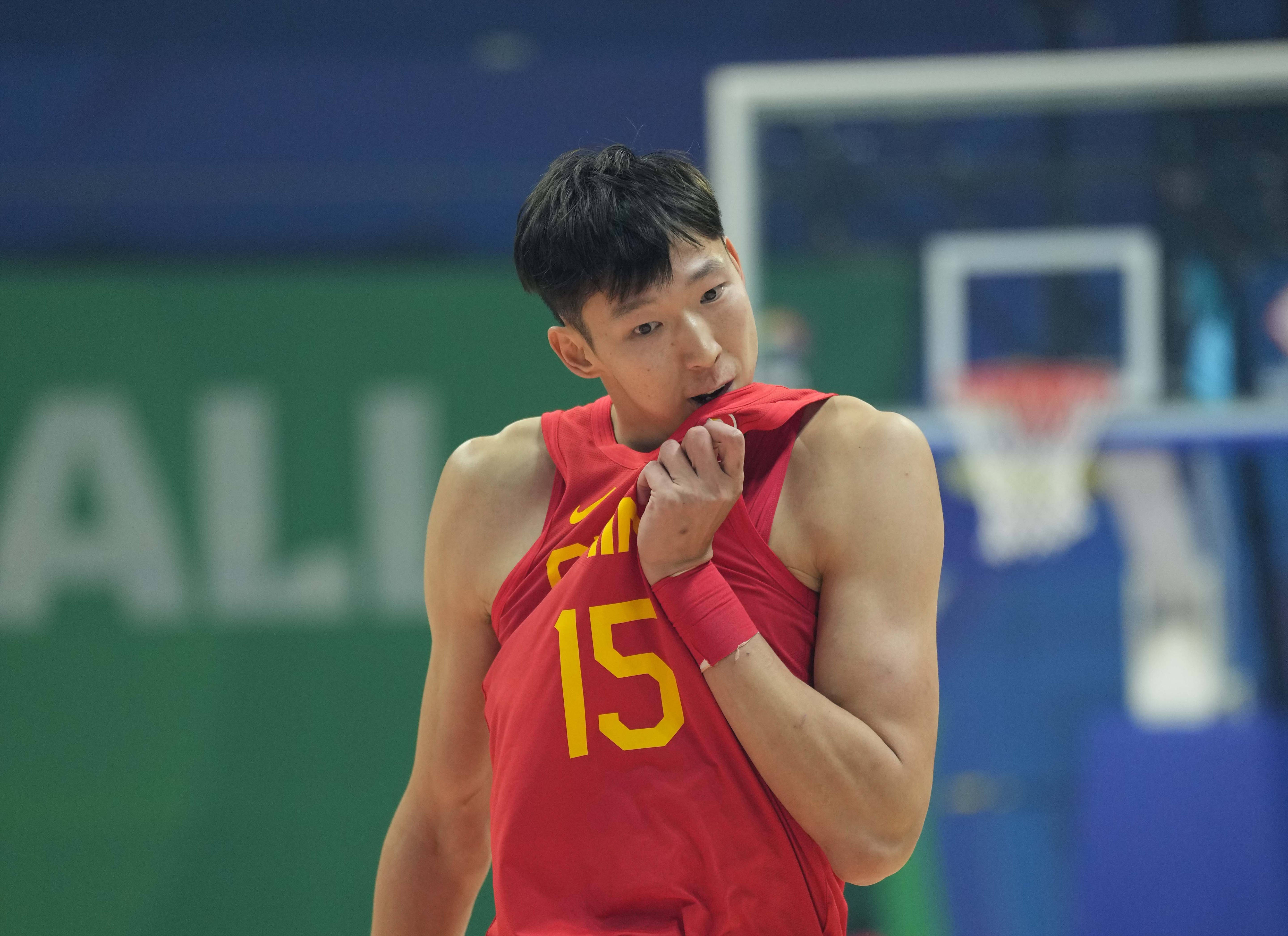 CBA常规赛今晨走向成谜；克里夫兰骑士战术微调；引发热议；年轻球员得到机会的简单介绍-开云官网